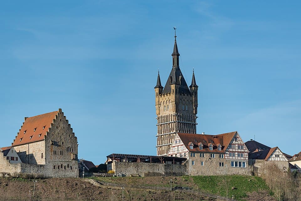 Blauer Turm y Kaiserpfalz