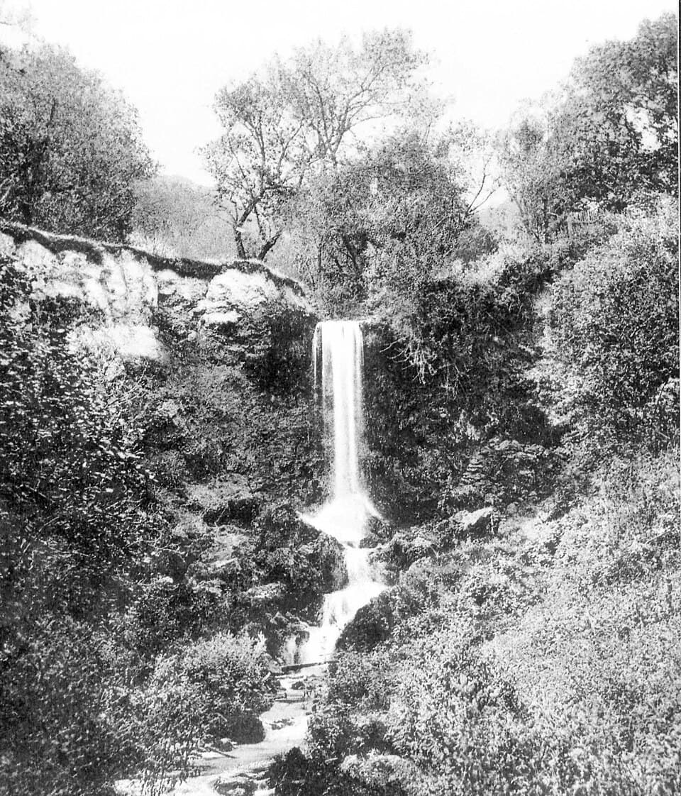 Palotaszálló & cascade