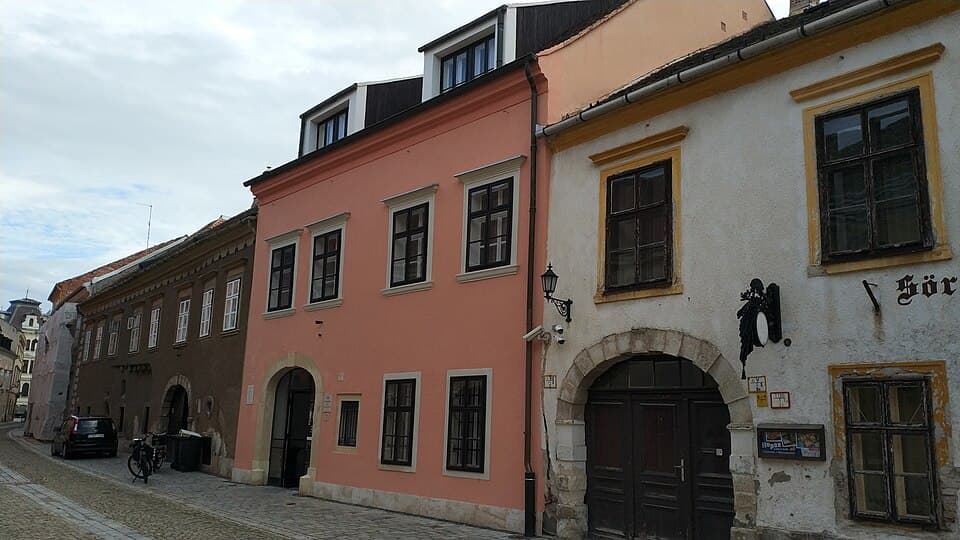 Iglesia de la Cabra