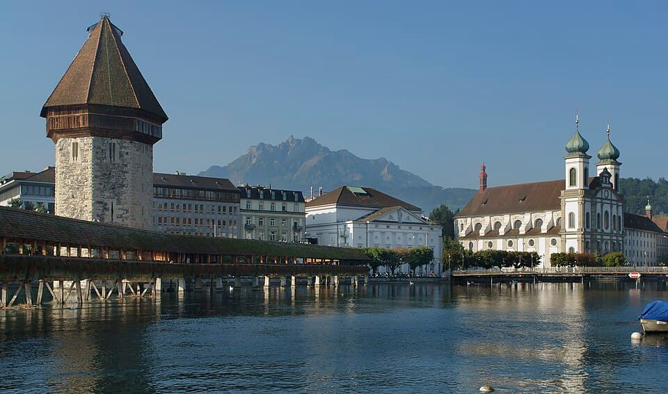 خط GoldenPass: من لوسيرن إلى Montreux